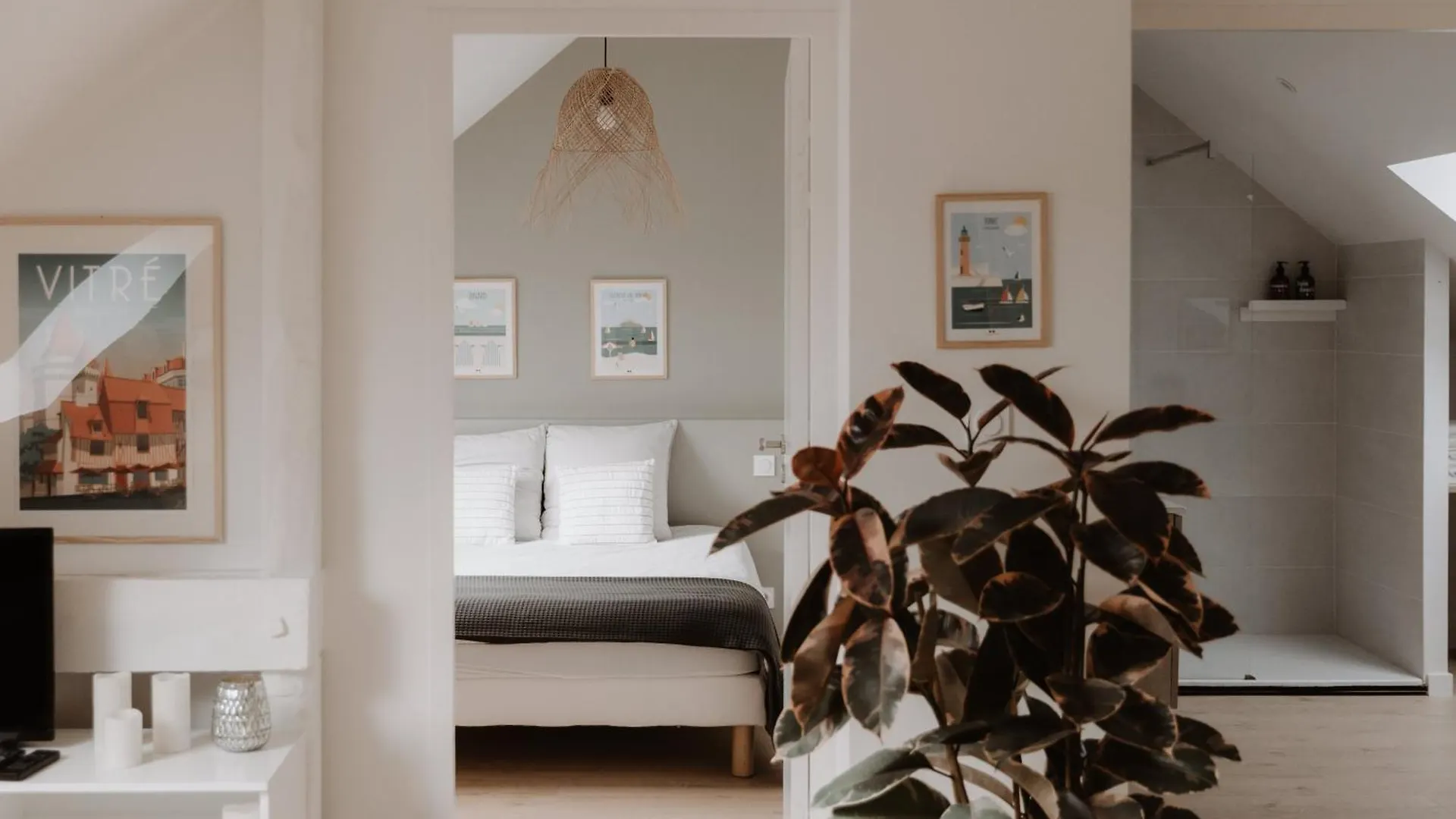 Holiday home Gite La Grange 4 Etoiles, Cosy & Chic Pres Vitre, Rennes, Mont St Michel